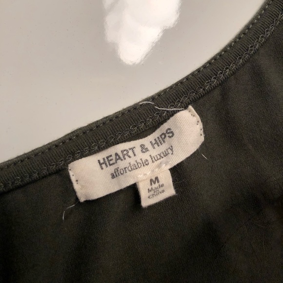 OLIVE GREEN TOP WITH TIES - Picture 3 of 3